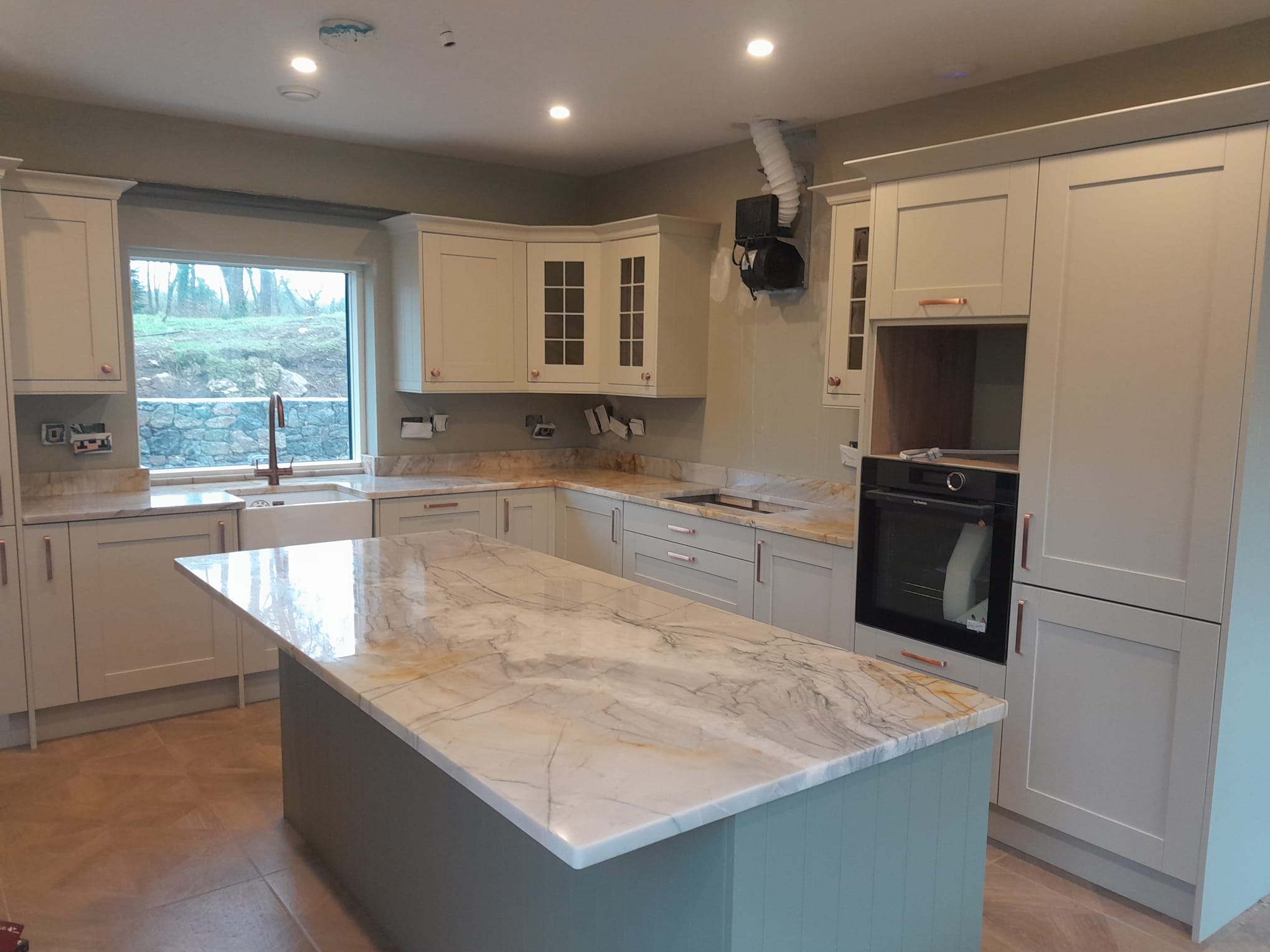 quartzite countertop Auro Borealis quartzite countertop Auro Borealis